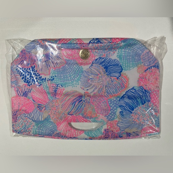 Lilly Pulitzer Pink and Blue Floral Bag - Picture 1 of 3